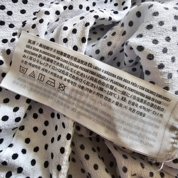 Abercombie & Fitch Twist Front Button Up Shirt, S Black & White Polka Dot - Picture 9 of 10